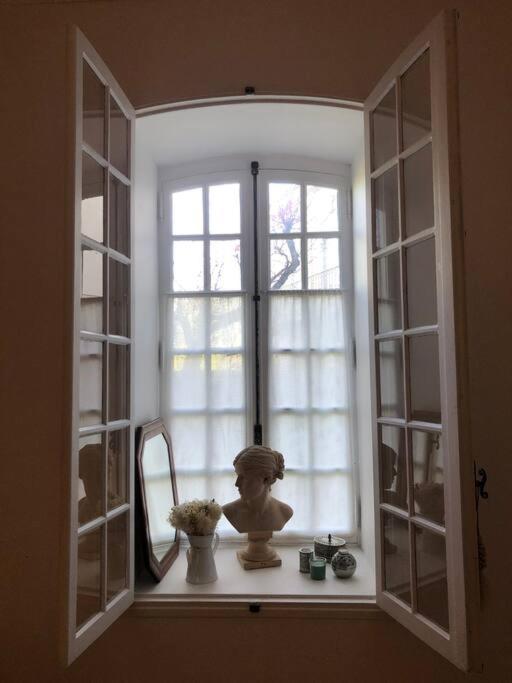 Ulysse, Appartement Spacieux Au Centre Historique D'Uzes En Rez-De-Chaussee Avec Exterieur, Proche Parking Des Marroniers Kültér fotó